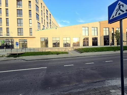 коммерческая по адресу Новознесенская ул., 4
