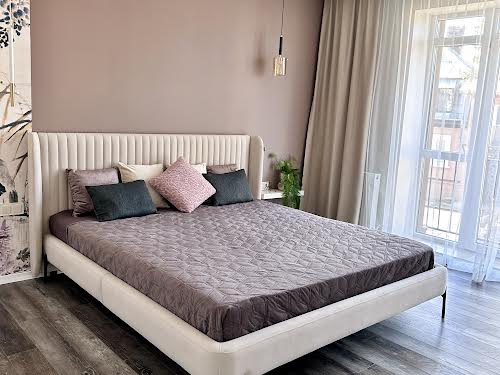 квартира за адресою Ряснянська вул., 6