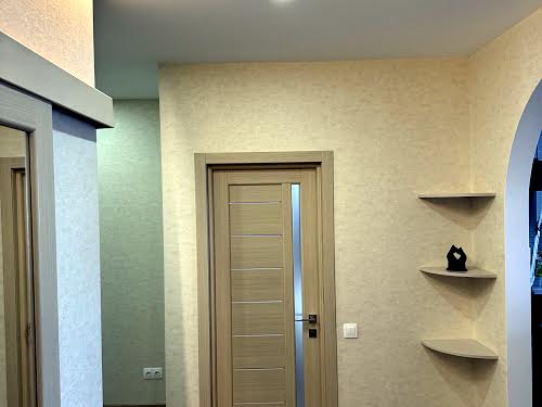 квартира за адресою Юнацька, 4