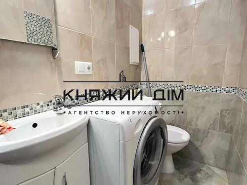 квартира за адресою Василя Симоненка вул., 5-А