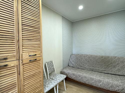 квартира за адресою Покровська вул., 99д
