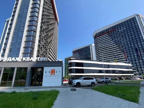 квартира за адресою Причальна вул., 8