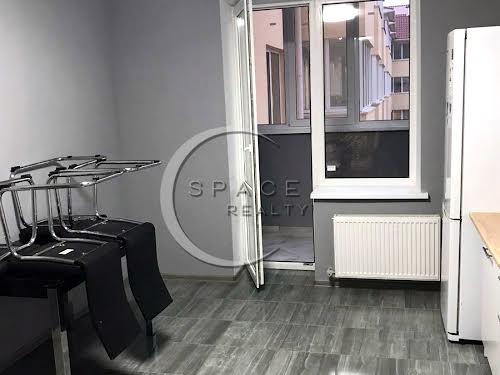 квартира за адресою Бишівська вул., 7