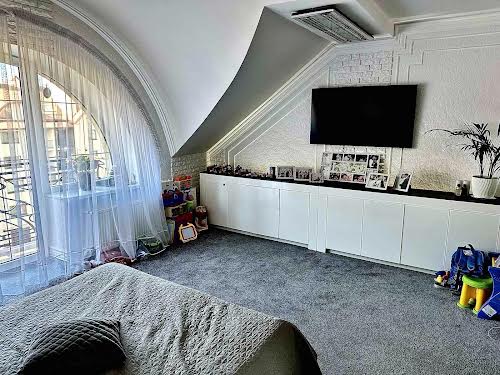 квартира за адресою Павла Тичини вул., 3б