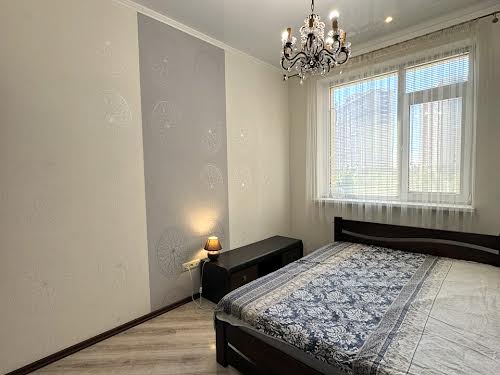 квартира за адресою Перлинна вул., 3