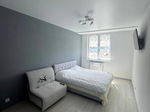 квартира за адресою Авраама Лінкольна вул., 6а