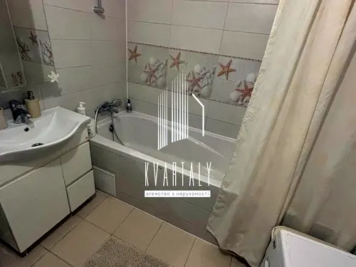 квартира за адресою Григорія Ващенка вул., 3