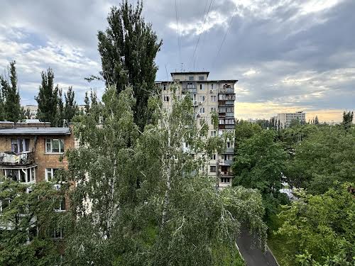квартира за адресою Академіка Вернадського бульв., 73-А