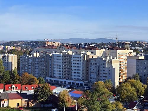 квартира за адресою Чернівці, Незалежності просп., 128