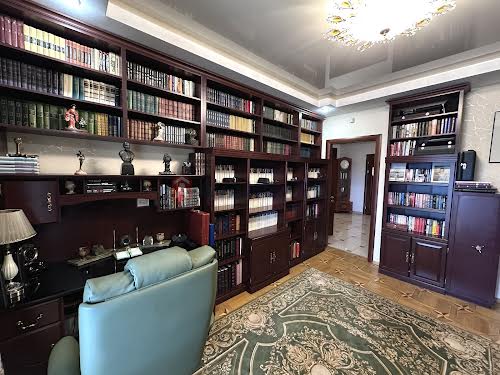 квартира за адресою Сімферопольська вул., 11