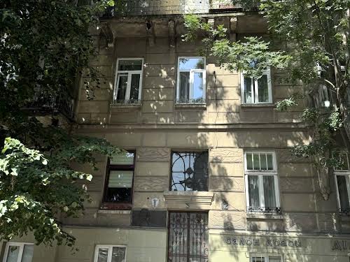 квартира за адресою Здоров'я, 14