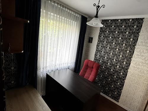 квартира за адресою Наукова вул., 54