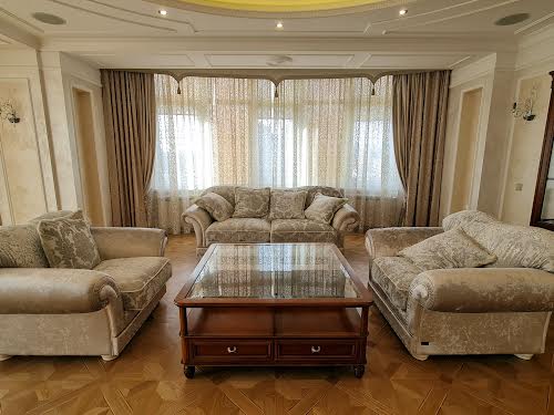 квартира за адресою Коніського, 44
