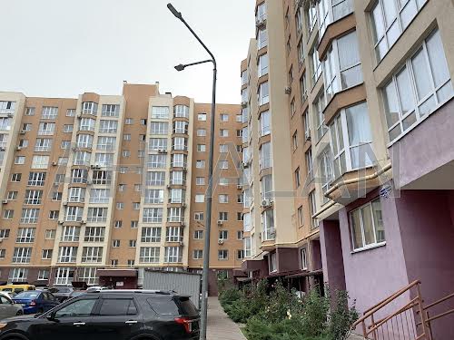 квартира за адресою Героїв Небесної Сотні просп., 26/8