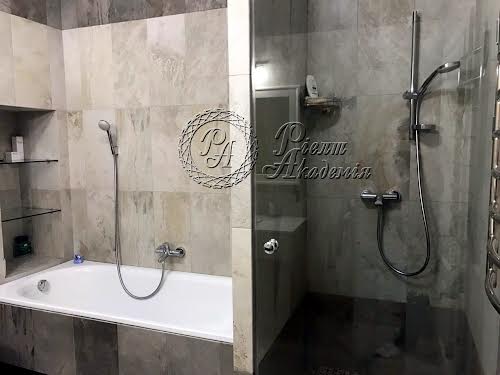 квартира за адресою Старонаводницька вул., 6-Б