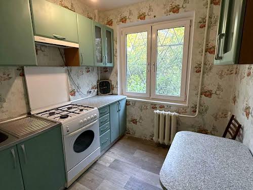 квартира за адресою Євгена Танцюри вул., 76