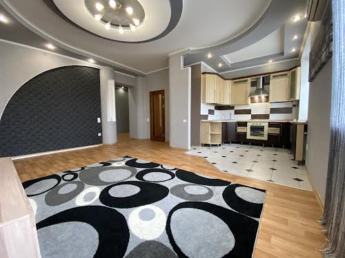квартира за адресою Сергія Колачевського, 30