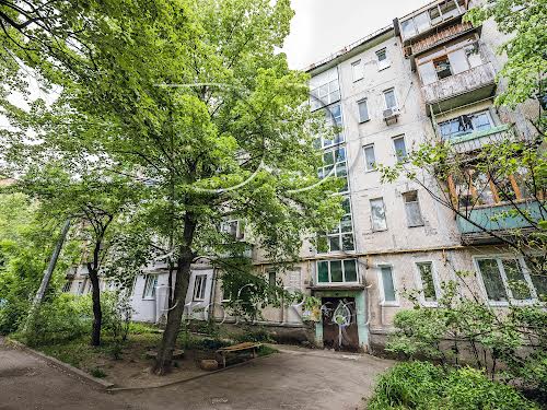 квартира за адресою Авіаконструктора Антонова вул., 4