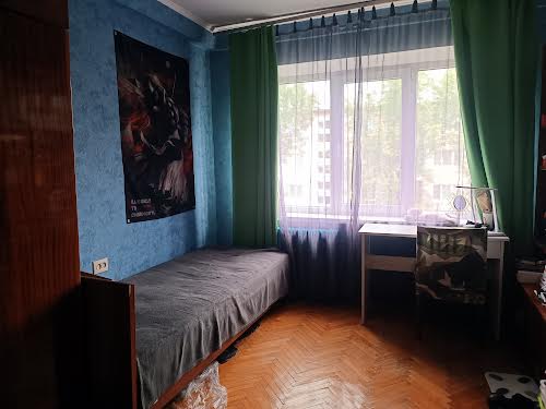 квартира за адресою Братиславська вул., 8