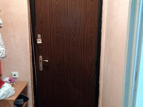 квартира за адресою Михайла Лушпи просп., 42