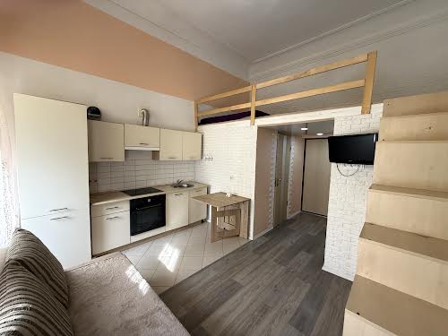 квартира за адресою Толстого Льва пл., 4