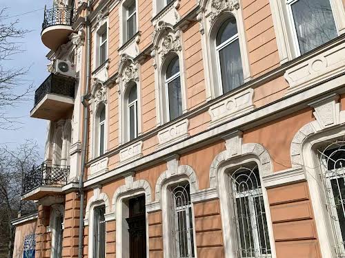квартира за адресою Софіївська вул., 13