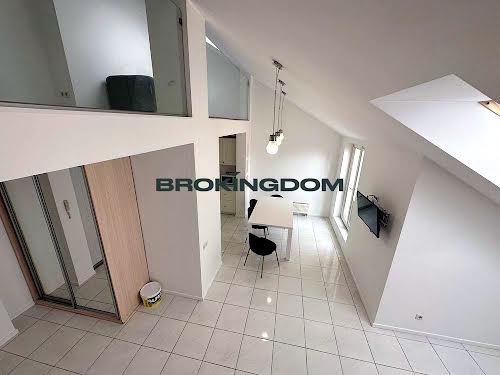 квартира за адресою Регенераторна вул., 4 к15