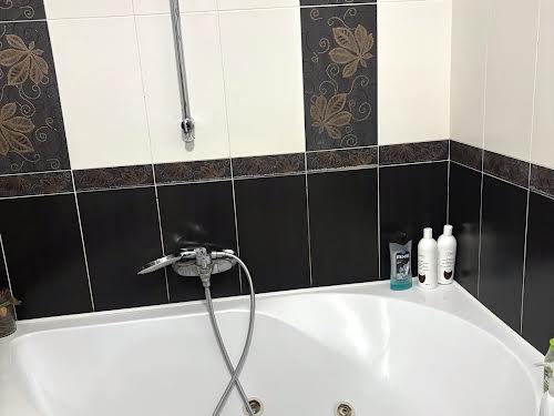 квартира за адресою Симиренка вул., 34а