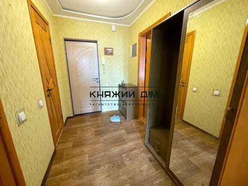 квартира по адресу Александра Мишуги ул., 11