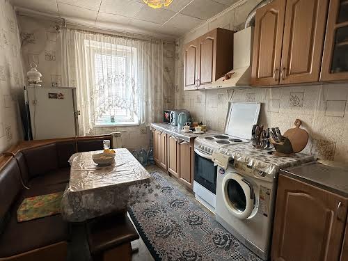 квартира за адресою Кривий Ріг, Віталія Матусевича вул. (XXII Партз'їзду), 2