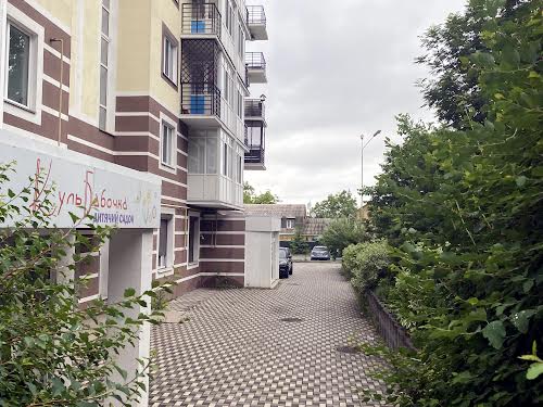 квартира за адресою Лісова вул., 1-Б