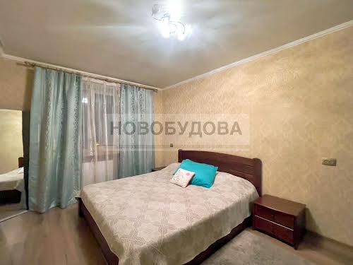 квартира за адресою Свободи просп. (Прокофʼєва), 39