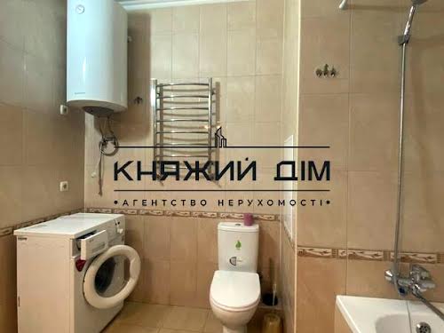 квартира за адресою Композитора Мейтуса вул., 4