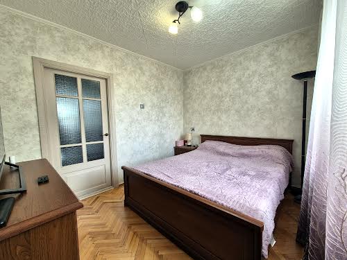 квартира по адресу Ивана Миколайчука ул., 18
