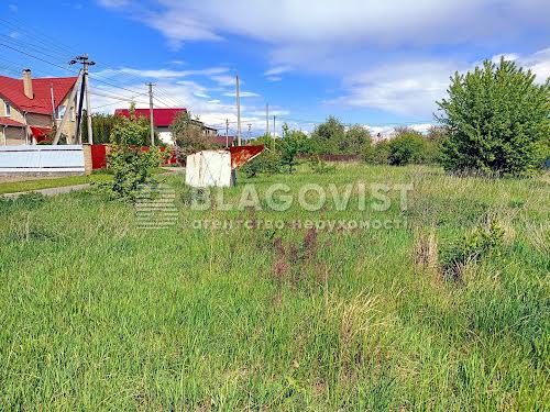участок по адресу Лугова