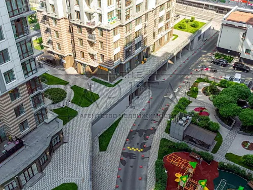 квартира за адресою Андрія Верхогляда вул. (Михайла Драгомирова), 16