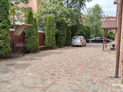 квартира по адресу Братская ул., 4