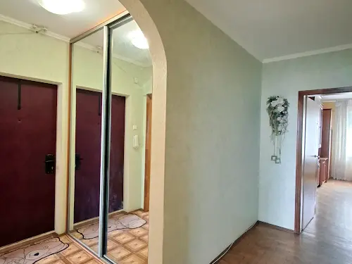 квартира за адресою Милославська вул., 32/51а