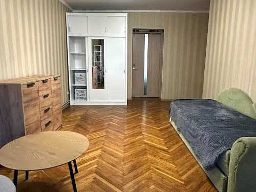 квартира по адресу Украинской Победы ул. (Академіка Сахарова), 31