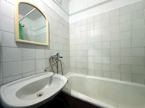 квартира за адресою Каштанова вул., 5