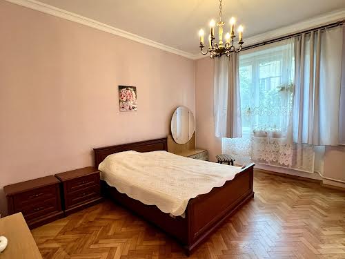 квартира за адресою Глибока вул., 13