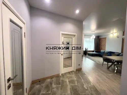 квартира за адресою Буслівська вул., 12