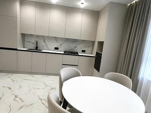 квартира за адресою Топольна вул., 4в