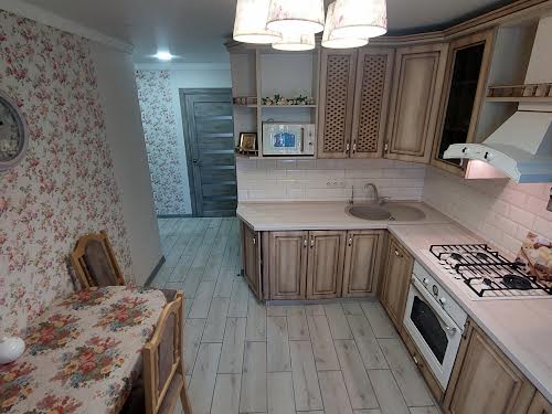 квартира за адресою Казарського вул., 1Б