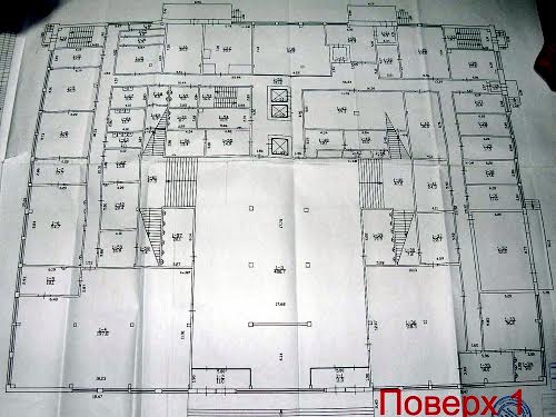 коммерческая по адресу Рокоссовского ул., 25