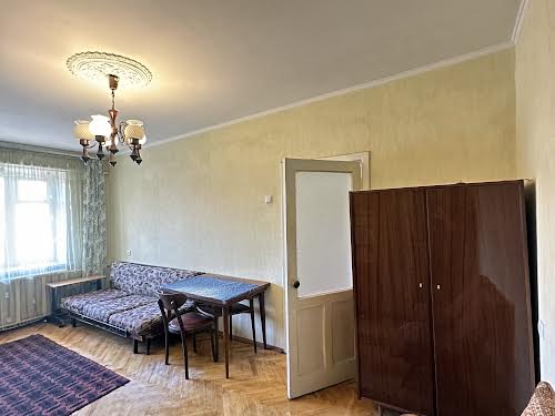 квартира по адресу Любомира Гузара просп. (Космонавта Комарова), 30/28