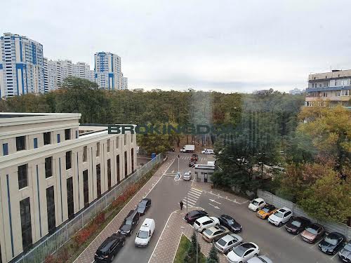 квартира за адресою Авіаконструктора Ігоря Сікорського вул. (Танкова), 4-Г