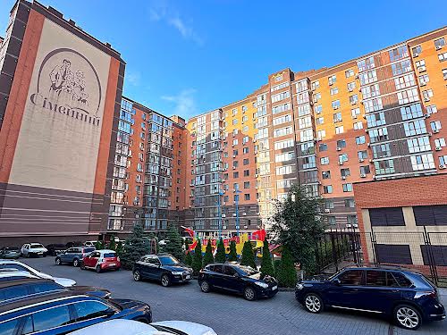 квартира за адресою Високовольтна вул., 14-К