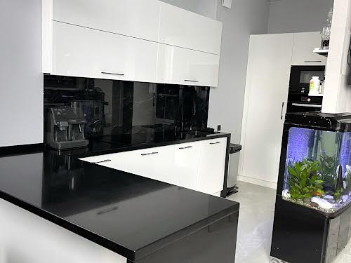 квартира по адресу Армейская ул., 8г