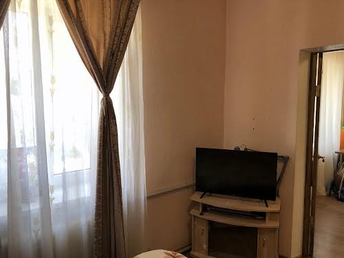дом по адресу Днепровская ул., 8